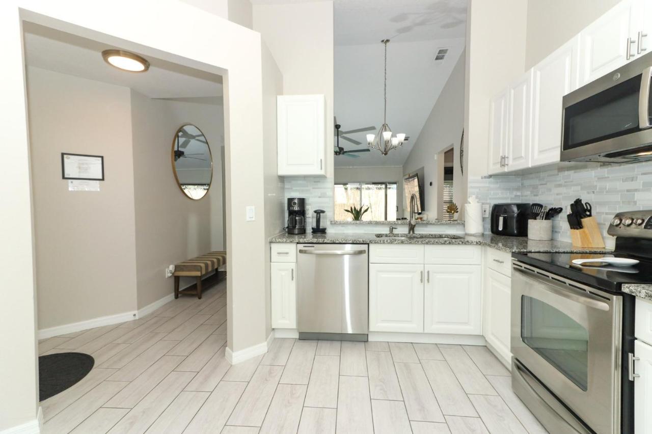 Lilys Stylish Villa Close To Disney Ideal For Long Stays Orlando Eksteriør billede
